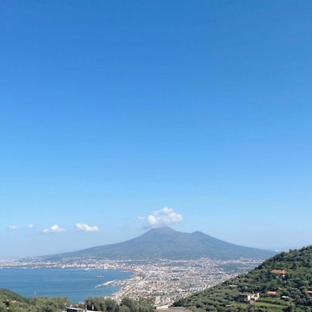 شقة بيمونت  في Miravesuvio المظهر الخارجي الصورة